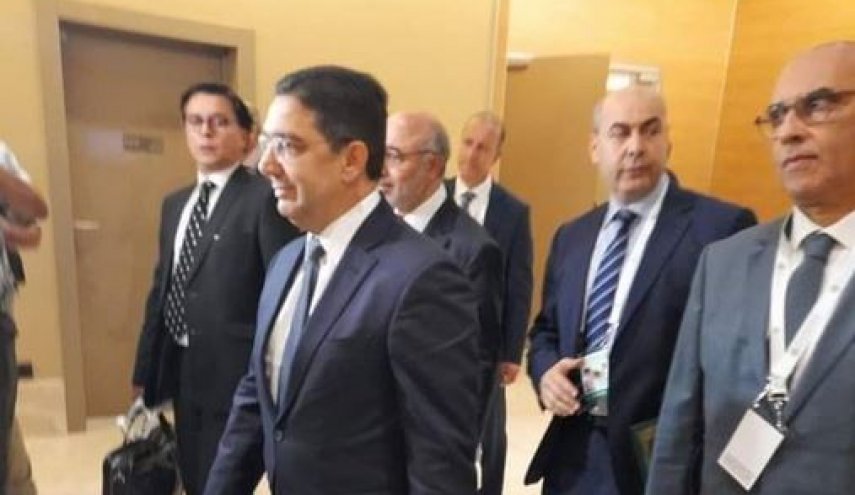وزير خارجية المغرب يصل الجزائر