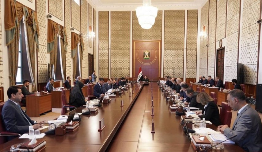 مجلس وزراء العراق يلغي جملة أوامر ويوجه بمراجعة عقود الحكومات السابقة