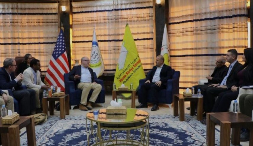 مواقع كردية: مسؤول أمريكي يزور 