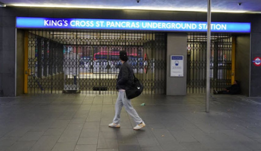 اعتصاب کارکنان مترو لندن زندگی پایتخت نشین‌ها را مختل کرد