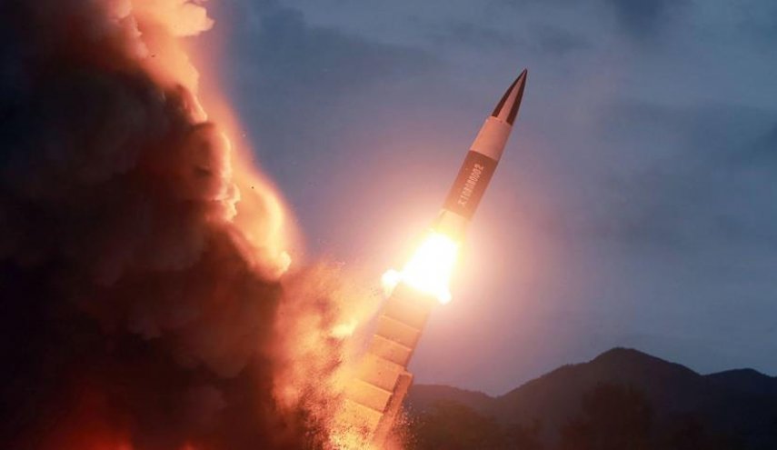 كوريا الشمالية تطلق صاروخا باليستيا غير محدد باتجاه بحر اليابان