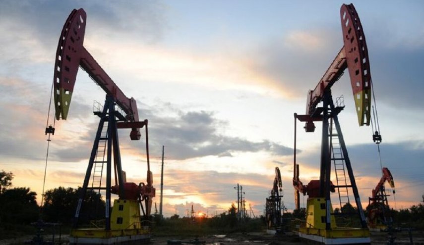 بهای جهانی نفت 2 درصد کاهش یافت
