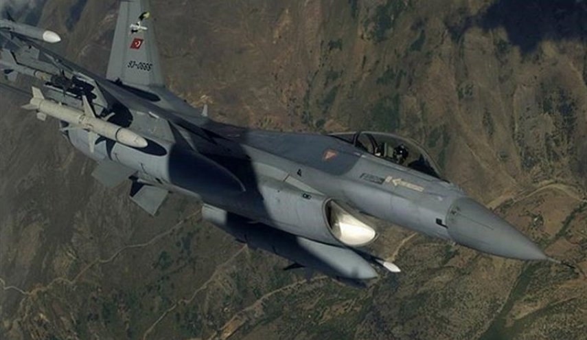 حملات هوایی ترکیه به مناطقی در عراق و سوریه

