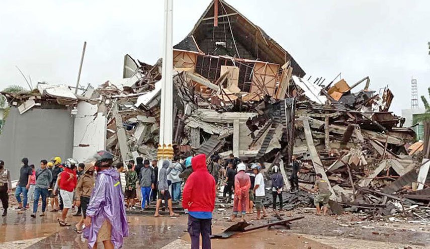 زمین لرزه در اندونزی با ۲۰ کشته و ۳۰۰ مجروح  