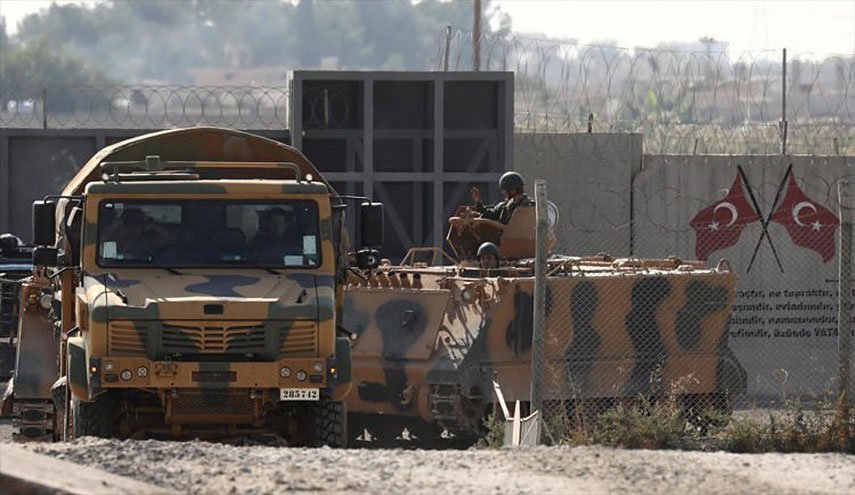 الجيش التركي يقصف مناطق في ريف الرقة بالاسلحة الثقيلة 
