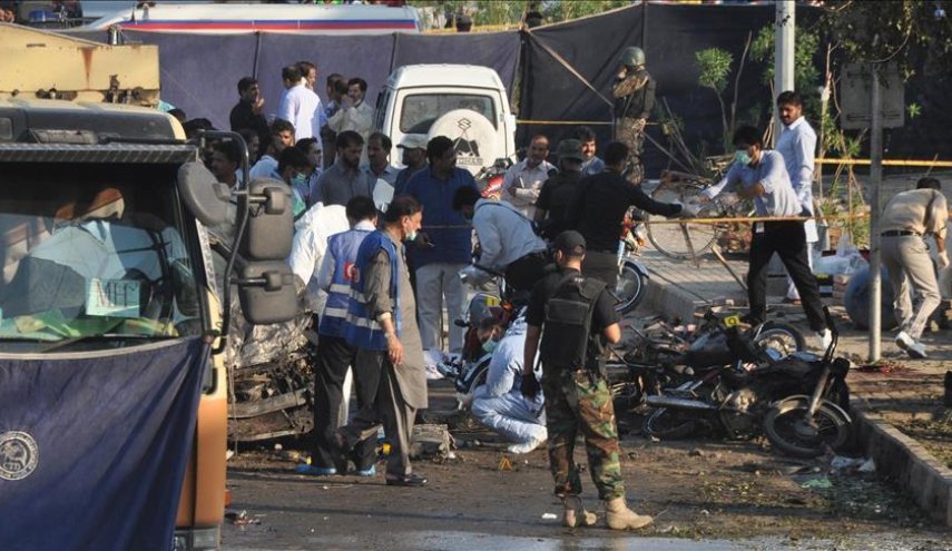 باكستان.. هجوم انتحاري يستهدف رجال الشرطة غرب البلاد