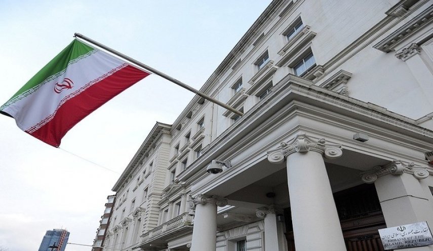 سفارة إيران في لبنان: لمحاكمة قادة الکیان الصهیوني کمجرمي حرب