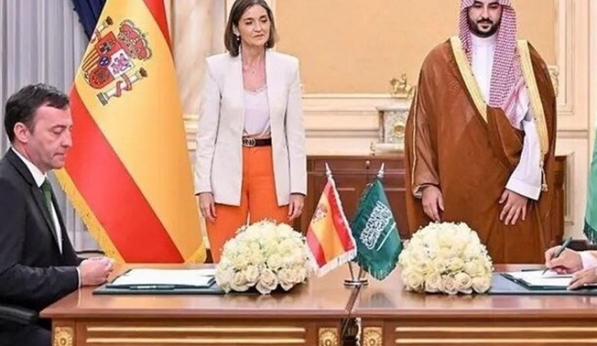 امضای تفاهم نامه نظامی میان عربستان و شرکت‌ اسپانیایی
