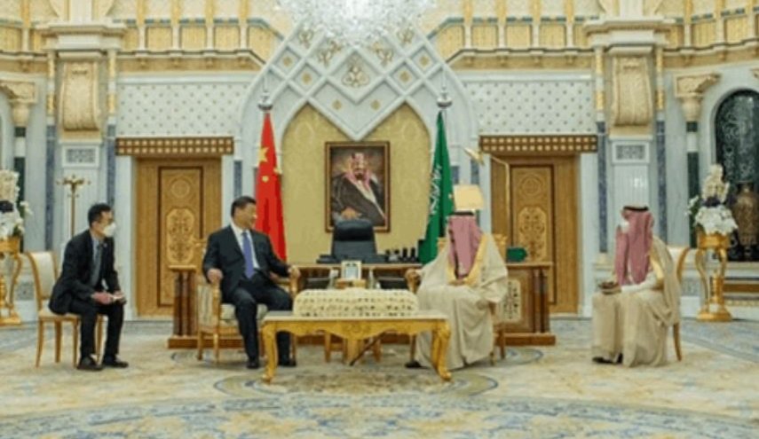 القمة السعودية - الصينية تؤكد أهمية استقرار أسواق النفط العالمية