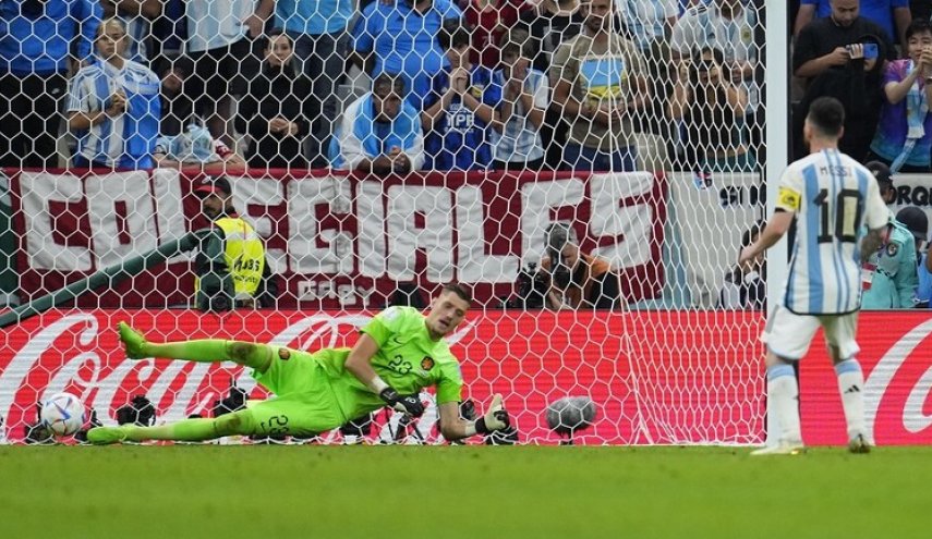 الأرجنتين تتأهل لنصف نهائي كأس العالم بعد فوزها على هولندا