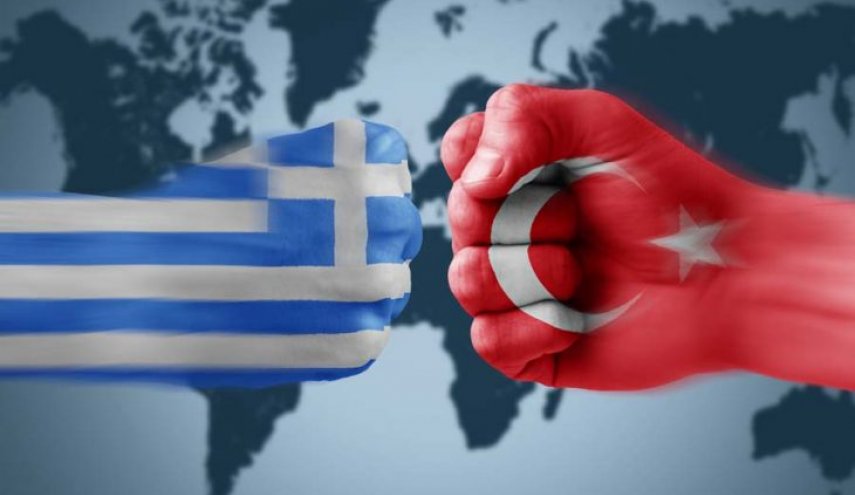 تركيا تهدد باحتلال جزء هام من اليونان وأثينا تردّ