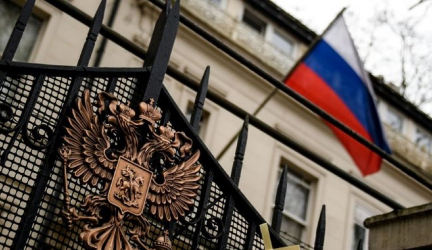 سفارت روسیه: قاطعانه اظهارات وزیر خارجه انگلیس علیه ایران را رد می‌کنیم

