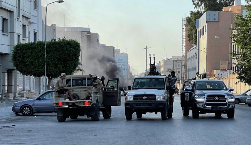 ليبيا.. عودة الهدوء إلى غرب طرابلس بعد اشتباكات خلفت قتيلين
