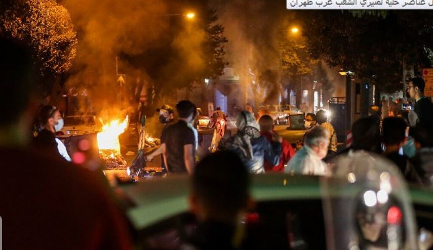 استخبارات الحرس الثوري تعتقل عناصر خلية لمثيري الشغب غرب طهران