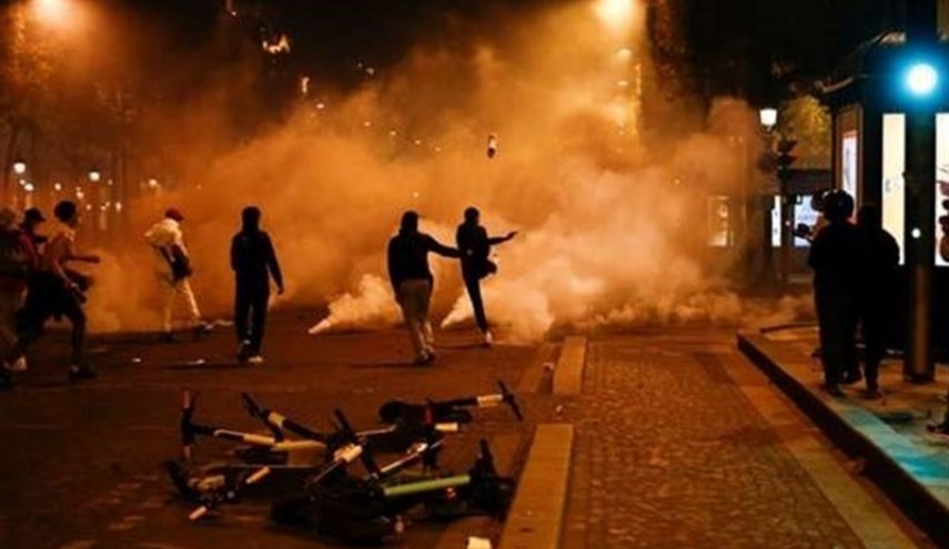 بازداشت حداقل ۲۶۶ نفر در ناآرامی های پاریس