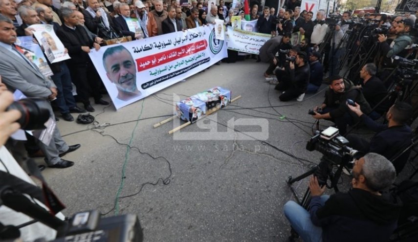 هنیه: شهادت «ناصر ابوحمید» در زندان‌های اسرائیل جنایت ضدبشری است/ اعتصاب در کرانه باختری و غزه