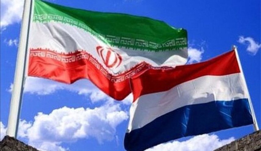 وزيرا خارجية ايران وهولندا يؤكدان على تطوير العلاقات بين البلدين