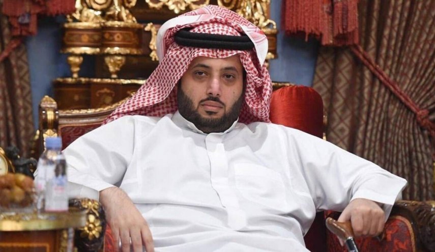 انتقاد کاربران سعودی از رئیس هیات سرگرمی عربستان
