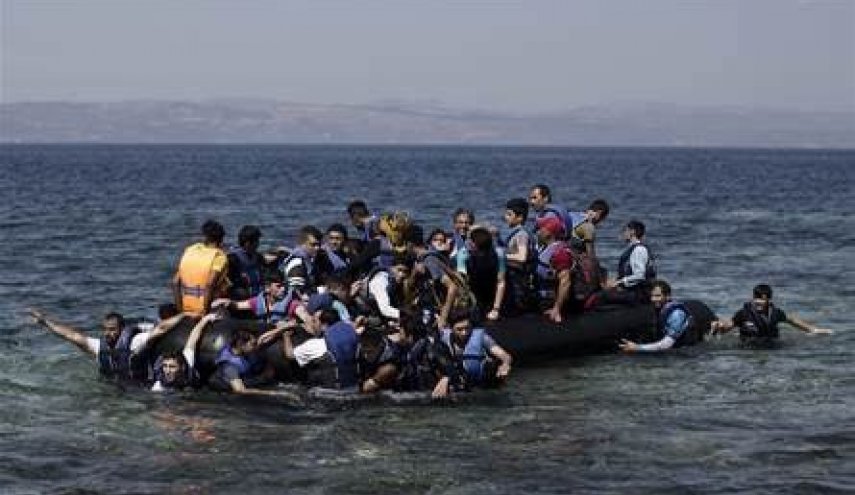لبنان.. إنقاذ ركاب مركب غرق قبالة سلعاتا في شمال البلاد