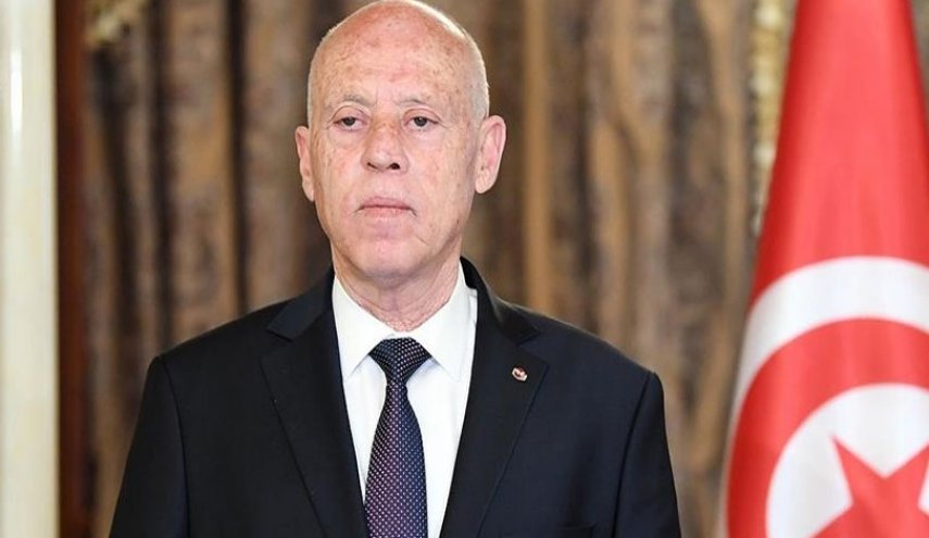 الرئيس التونسي يهدد باتخاذ إجراءات بعد تعطل المرافق العمومية