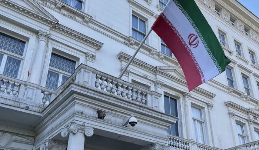 سفارة ايران في باريس: سلوك صحيفة شارلي إبدو يتعارض وحرية التعبير