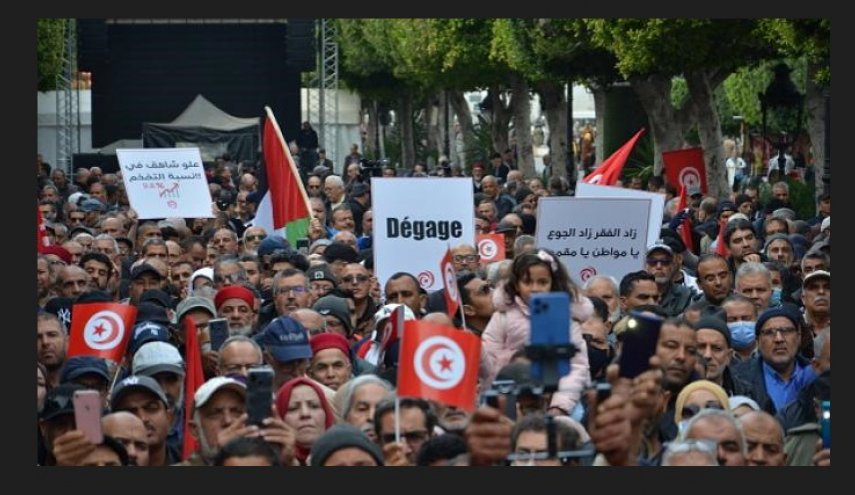 آیا رئیس‌جمهور تونس برای پشت سرگذاشتن بحران به اصلاحات روی می‌آورد؟