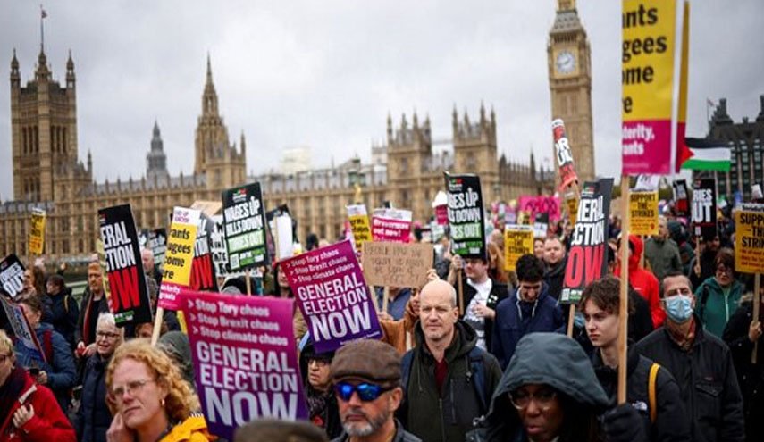 لایحه دولت انگلیس برای مهار اعتصابات جدید سراسری کارگران و کارمندان