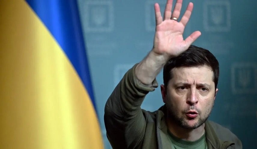 زيلينسكي: تسليح أوكرانيا هو السبيل لصد الهجمات الروسية