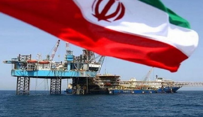 صادرات النفط الإيرانية ترتفع إلى مستوى قياسي رغم الحظر