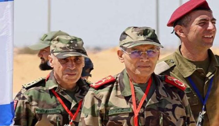 المغرب والاحتلال يتفقان على تعزيز التعاون العسكري بينهما