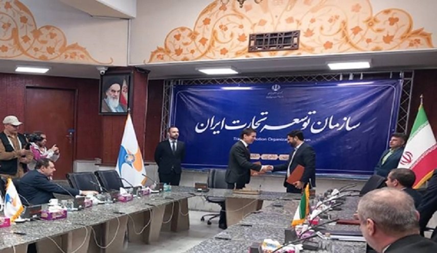 إيران توقع مذكرة اتفاقية للتجارة الحرة مع الاتحاد الأوراسي