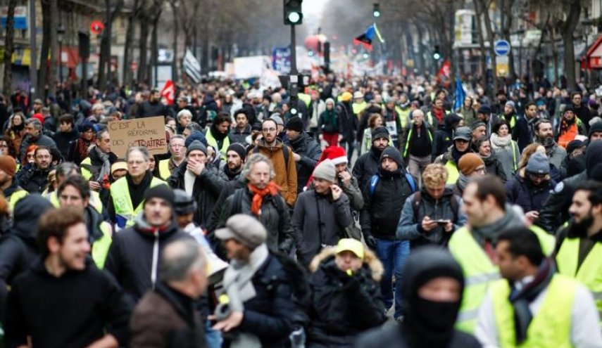 أكثر من مليون فرنسي يتظاهرون ضد تعديلات قانون التقاعد