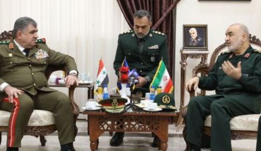 سرلشکر سلامی: ایران و سوریه در برابر توطئه دشمنان اسلام میدان را ترک نخواهند کرد