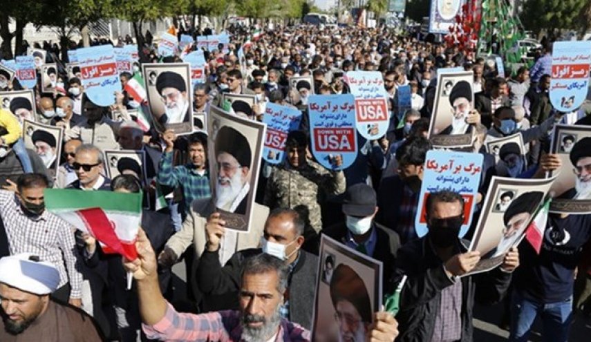 احتجاجات في ايران للتنديد بانتهاك حرمة القرآن الكريم