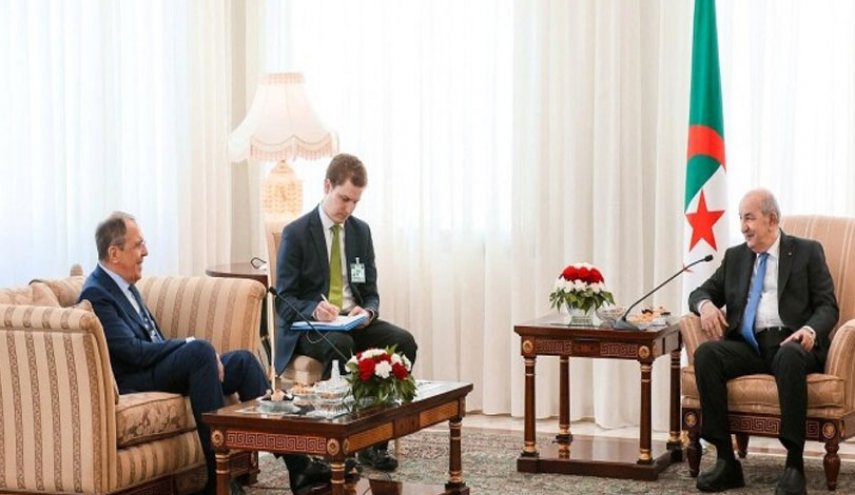 الرئيس الجزائري يزور روسيا ويوقع وثيقة للتعاون الاستراتيجي اليوم الثلاثاء