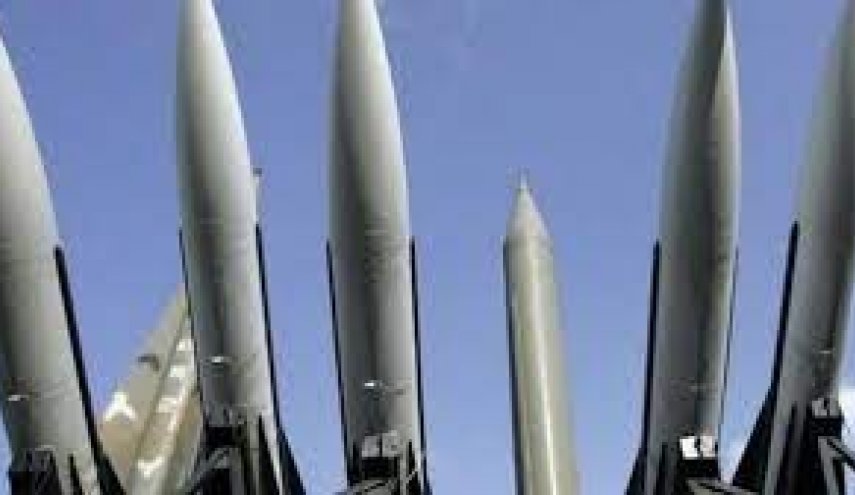 اليابان قد تبحث احتمال نشر صواريخ أمريكية على أراضيها