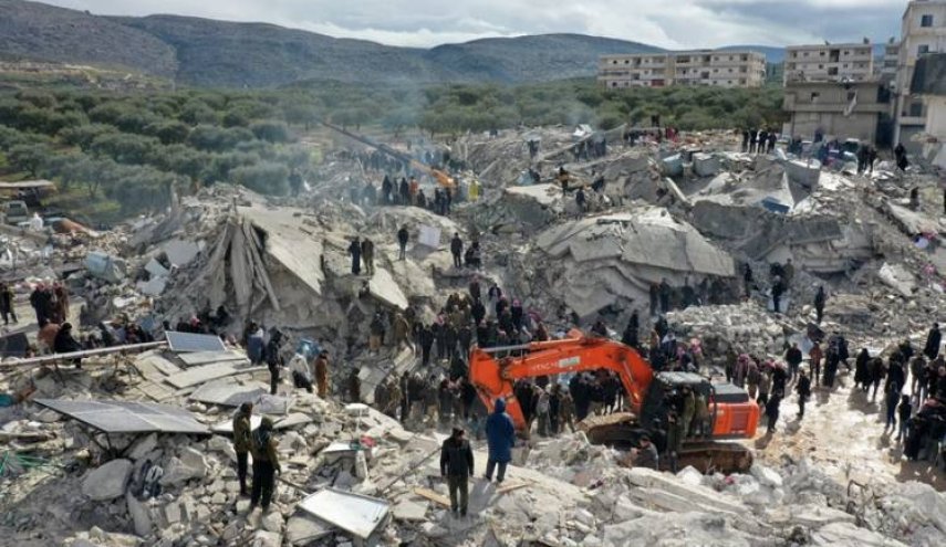 افزایش قربانیان زلزله در لاذقیه به ۳۸۹ نفر