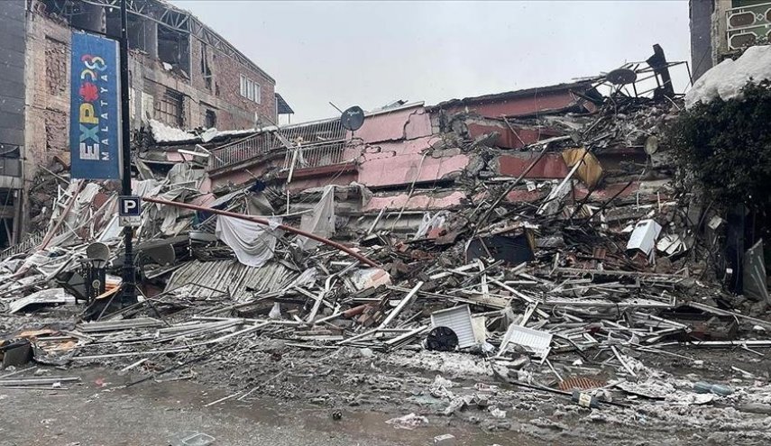 افزایش جان‌باختگان زلزله ترکیه به بیش از ۱۲ هزار نفر


