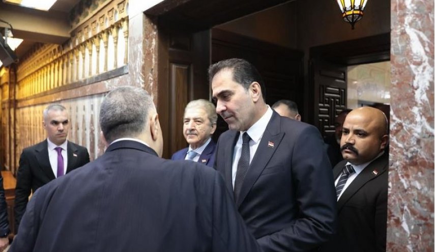 وفد برلماني عراقي يصل سورية للتضامن والوقوف معها