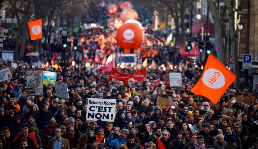 تظاهرات در سراسر فرانسه در اعتراض به طرح دولت برای اصلاحات بازنشستگی