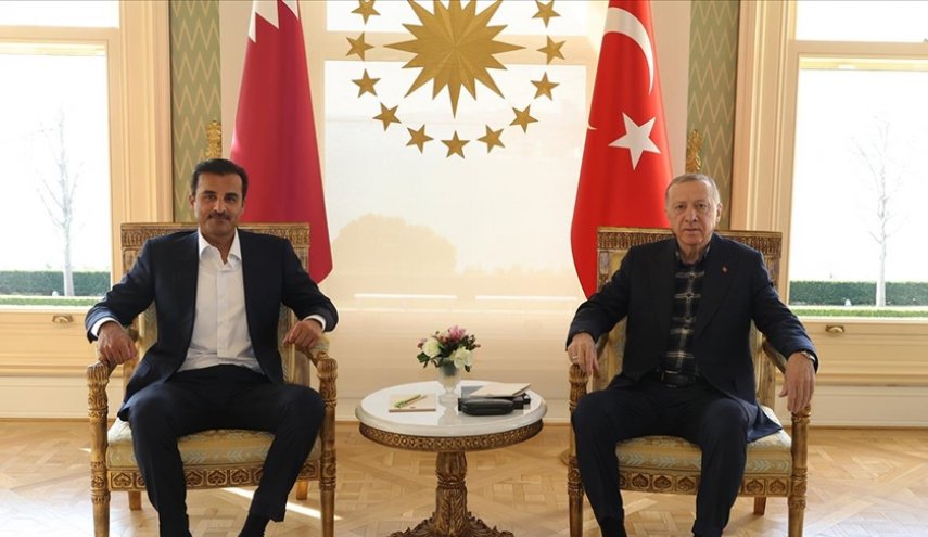 الرئيس التركي يستقبل أمير قطر