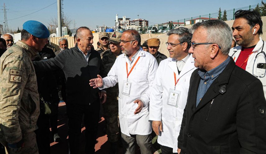 قدردانی وزیر خارجه ترکیه از کمک‌های ایران به زلزله‌زدگان