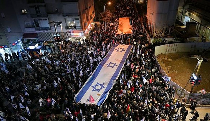 نتانیاهو به‌رغم اعتراضات، اصلاحات قضایی را پیش می‌برد