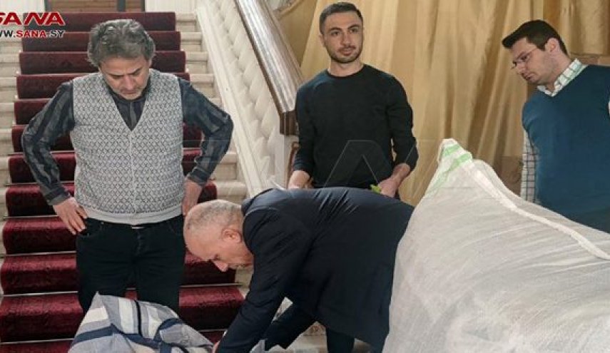 السفارة السورية في طهران تستقبل المزيد من المساعدات للمتضررين من الزلزال
