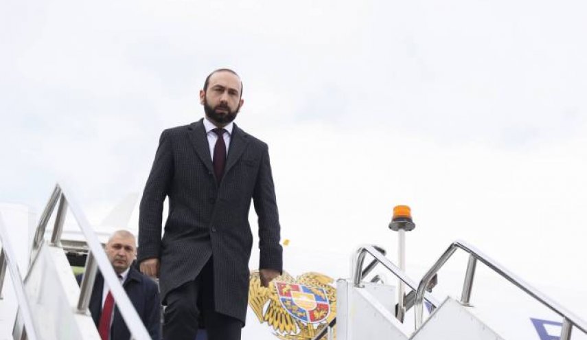 وزير الخارجية الأرميني يصل الى سوريا للتضامن مع البلاد