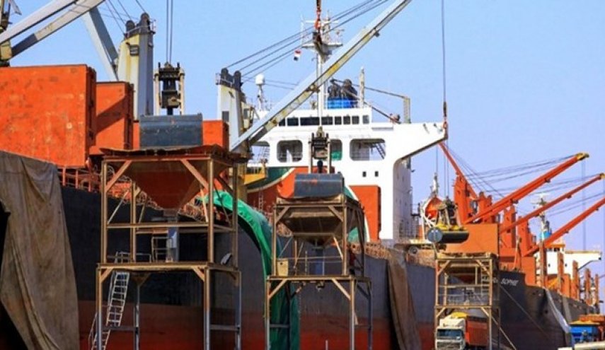 صنعاء: ميناء الحديدة يبدأ باستقبال السفن القادمة من ميناء جيبوتي

