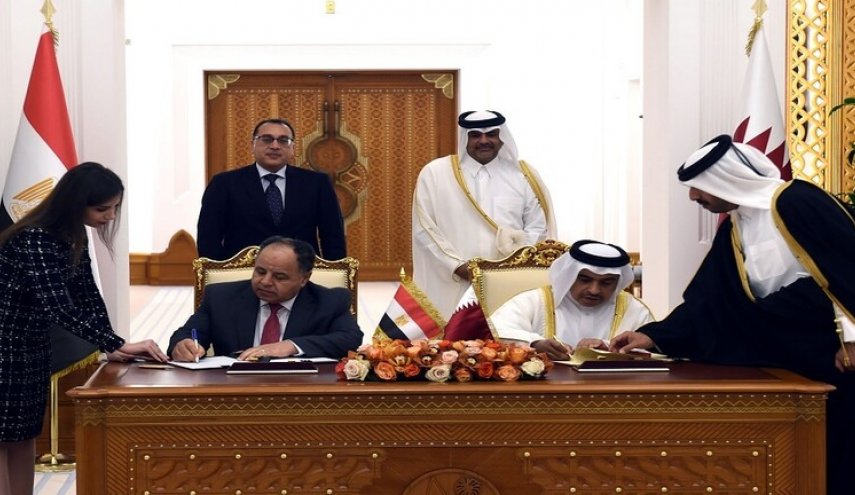 القاهرة تعلن رغبة قطر زيادة استثماراتها في مصر