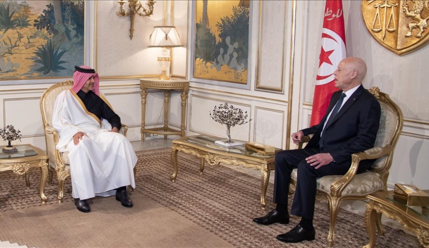 تونس.. سعيد ورئيس وزراء قطر يبحثان تعزيز العلاقات
