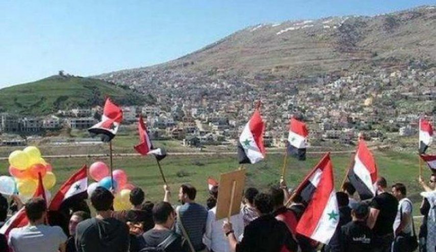 أهالي الجولان المحتل يجددون ولاءهم: ارضنا عربية سورية ولن نفرط بذرة تراب منها