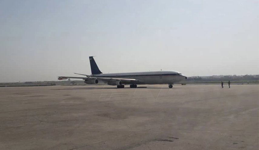 طائرة مساعدات إغاثية من ايران تصل مطار حلب الدولي